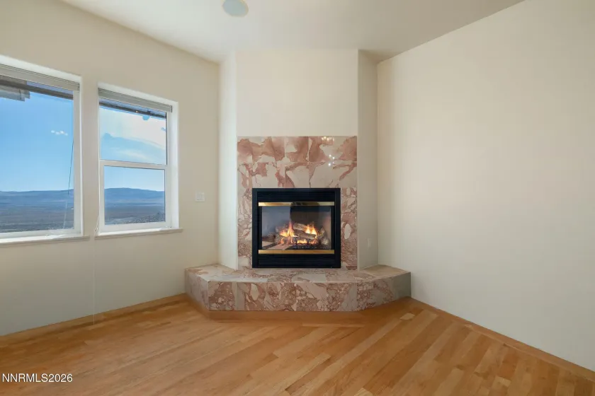 5990 Grass Valley, Reno, Nevada 89510, 3 Bedrooms Bedrooms, ,4 BathroomsBathrooms,Residential,Residential,Grass Valley,0,260011070