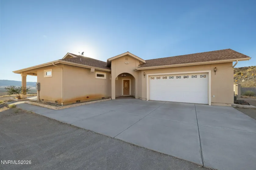 5990 Grass Valley, Reno, Nevada 89510, 3 Bedrooms Bedrooms, ,4 BathroomsBathrooms,Residential,Residential,Grass Valley,0,260011070