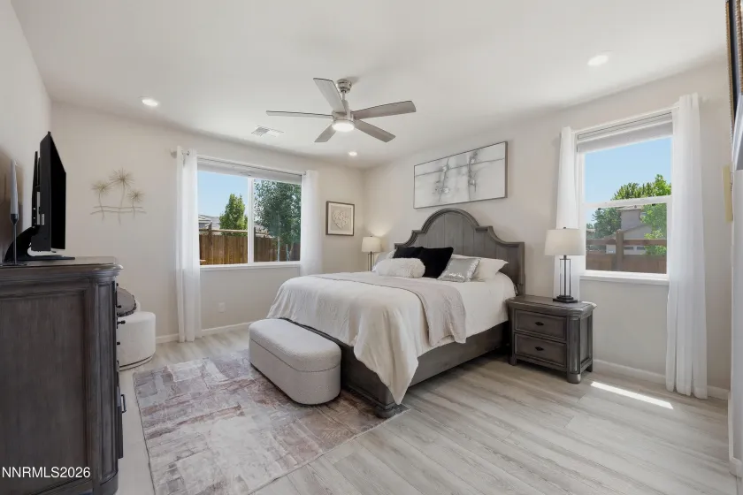 7230 Treeline, Sparks, Nevada 89436, 3 Bedrooms Bedrooms, ,2 BathroomsBathrooms,Residential,Residential,Treeline,0,260009975