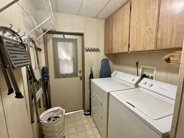 90 Shady Tree Lane, Carson City, Nevada 89706, 2 Bedrooms Bedrooms, 12 Rooms Rooms,2 BathroomsBathrooms,Manufactured,Residential,Shady Tree,0,260011083