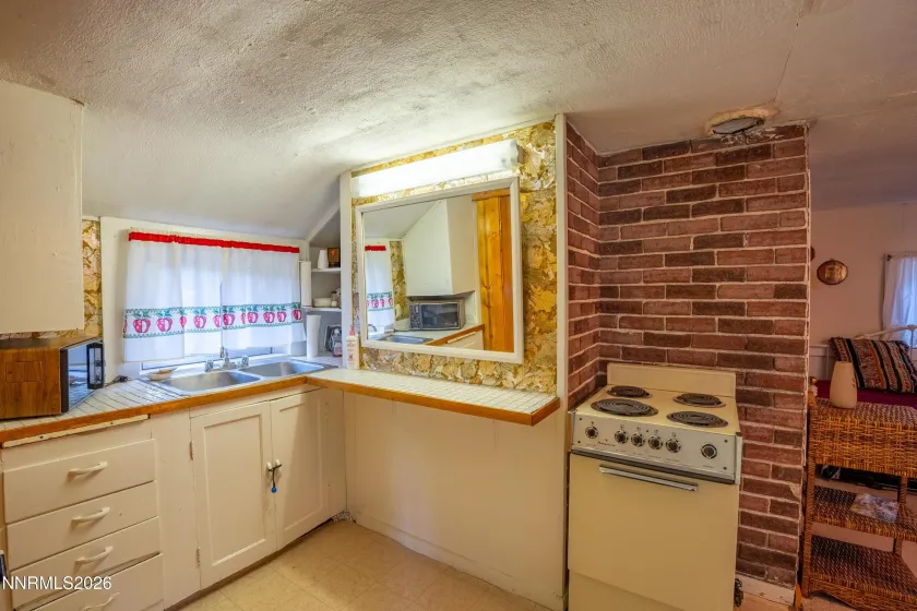 409 Lakeview, Zephyr Cove, Nevada 89448, 3 Bedrooms Bedrooms, ,2 BathroomsBathrooms,Residential,Residential,Lakeview,0,260011083