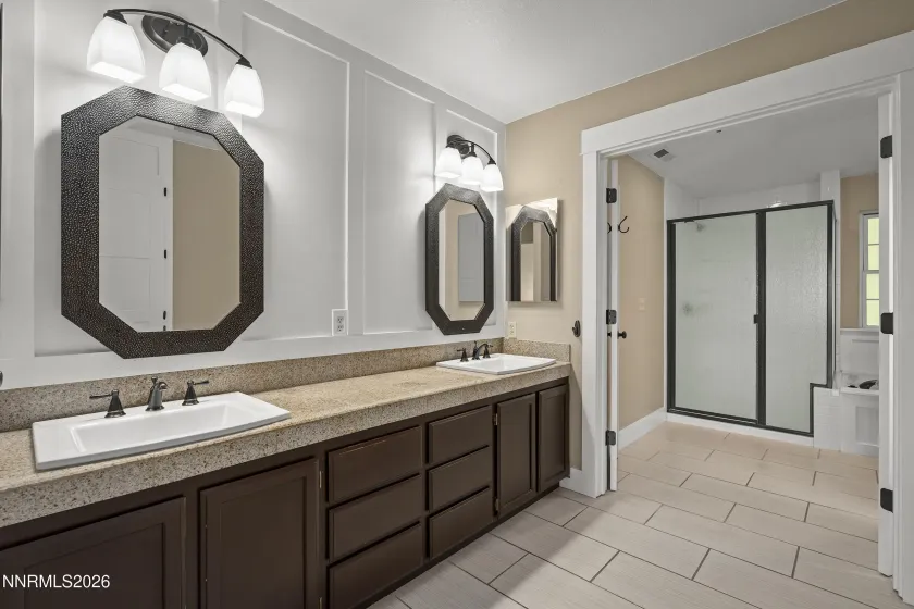 2366 Silver Ridge, Reno, Nevada 89509, 4 Bedrooms Bedrooms, ,3 BathroomsBathrooms,Residential,Residential,Silver Ridge,0,260011087
