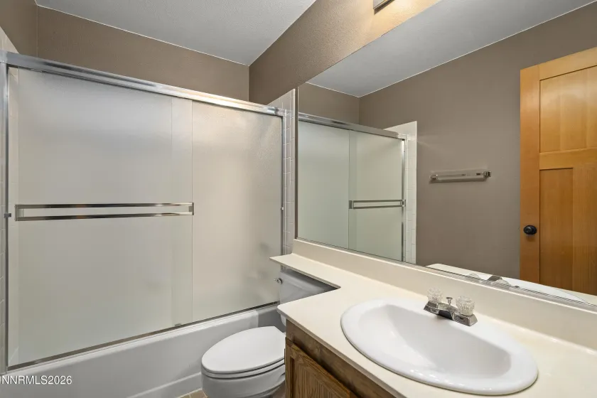 2366 Silver Ridge, Reno, Nevada 89509, 4 Bedrooms Bedrooms, ,3 BathroomsBathrooms,Residential,Residential,Silver Ridge,0,260011087