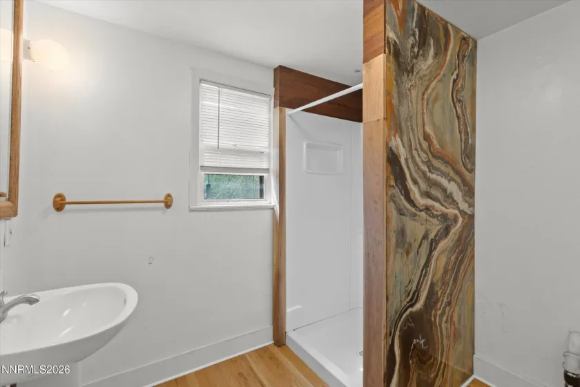 454 Glenmanor, Reno, Nevada 89509, 5 Bedrooms Bedrooms, ,3 BathroomsBathrooms,Residential,Residential,Glenmanor,0,260011088