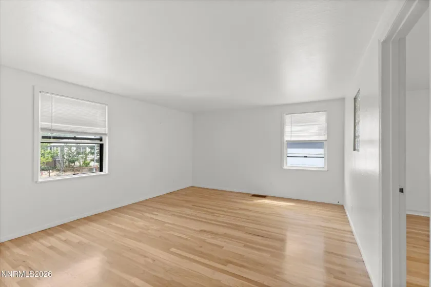 454 Glenmanor, Reno, Nevada 89509, 5 Bedrooms Bedrooms, ,3 BathroomsBathrooms,Residential,Residential,Glenmanor,0,260011088