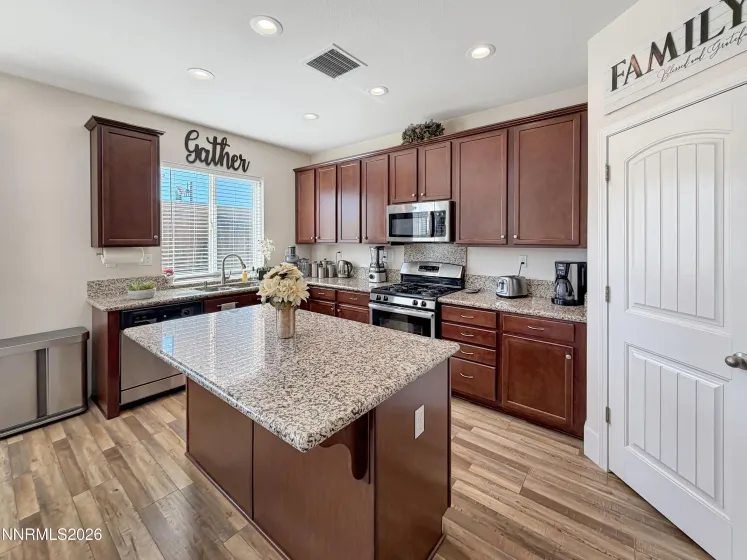2180 Hope Valley, Reno, Nevada 89521, 3 Bedrooms Bedrooms, ,3 BathroomsBathrooms,Residential,Residential,Hope Valley,0,260011089