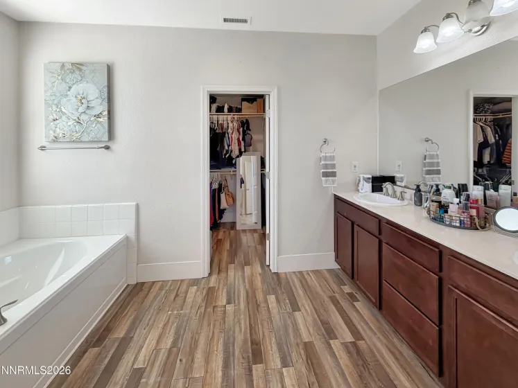 2180 Hope Valley, Reno, Nevada 89521, 3 Bedrooms Bedrooms, ,3 BathroomsBathrooms,Residential,Residential,Hope Valley,0,260011089