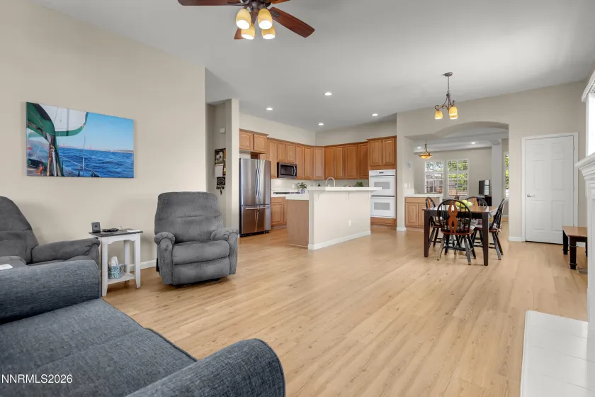 7439 Minkler, Sparks, Nevada 89436, 3 Bedrooms Bedrooms, ,2 BathroomsBathrooms,Residential,Residential,Minkler,0,260011090