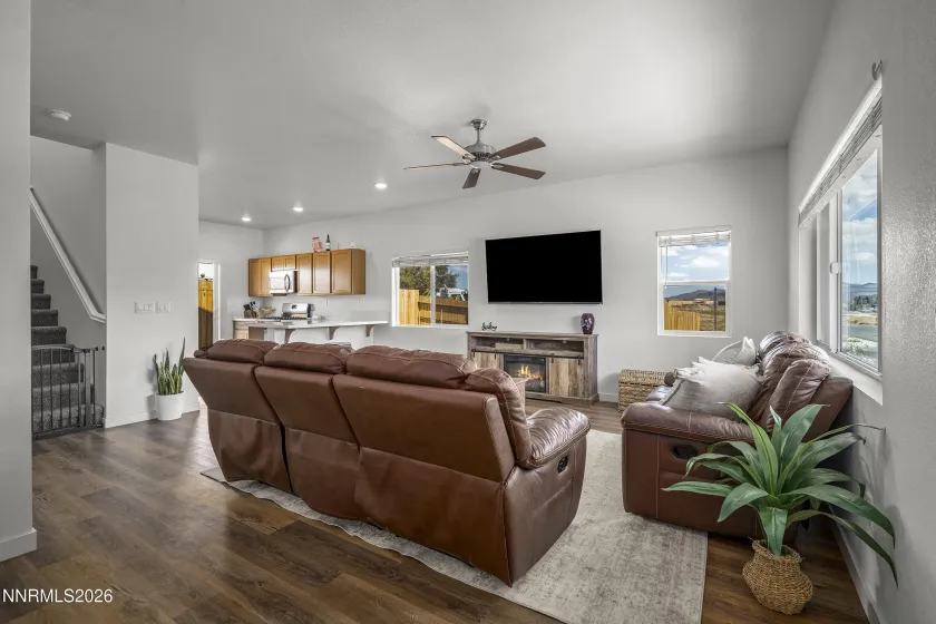 304 Eddies, Dayton, Nevada 89403, 3 Bedrooms Bedrooms, ,3 BathroomsBathrooms,Residential,Residential,Eddies,0,260011091