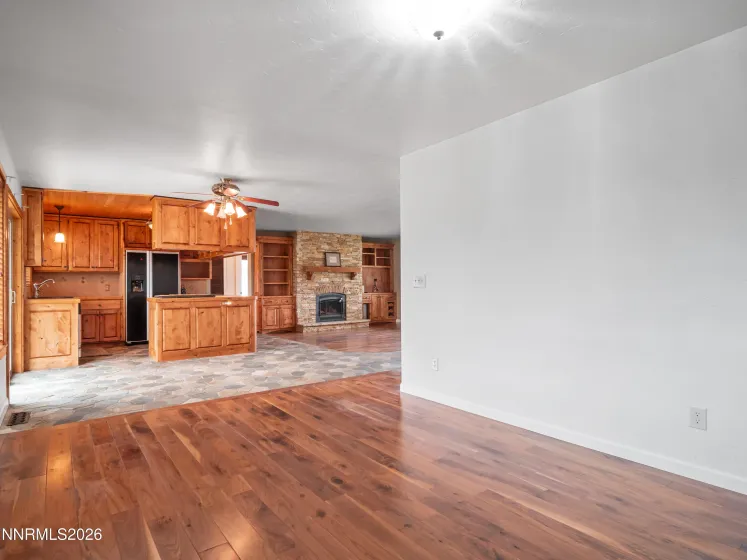 1321 Dennis, Minden, Nevada 89423, 2 Bedrooms Bedrooms, ,2 BathroomsBathrooms,Residential,Residential,Dennis,0,260011092