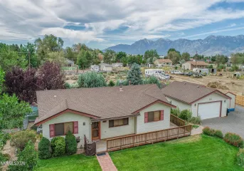 1321 Dennis, Minden, Nevada 89423, 2 Bedrooms Bedrooms, ,2 BathroomsBathrooms,Residential,Residential,Dennis,0,260011092