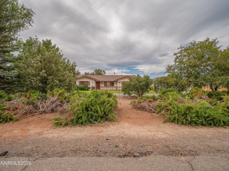 1321 Dennis, Minden, Nevada 89423, 2 Bedrooms Bedrooms, ,2 BathroomsBathrooms,Residential,Residential,Dennis,0,260011092