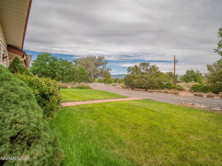 1321 Dennis, Minden, Nevada 89423, 2 Bedrooms Bedrooms, ,2 BathroomsBathrooms,Residential,Residential,Dennis,0,260011092