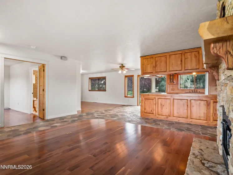 1321 Dennis, Minden, Nevada 89423, 2 Bedrooms Bedrooms, ,2 BathroomsBathrooms,Residential,Residential,Dennis,0,260011092