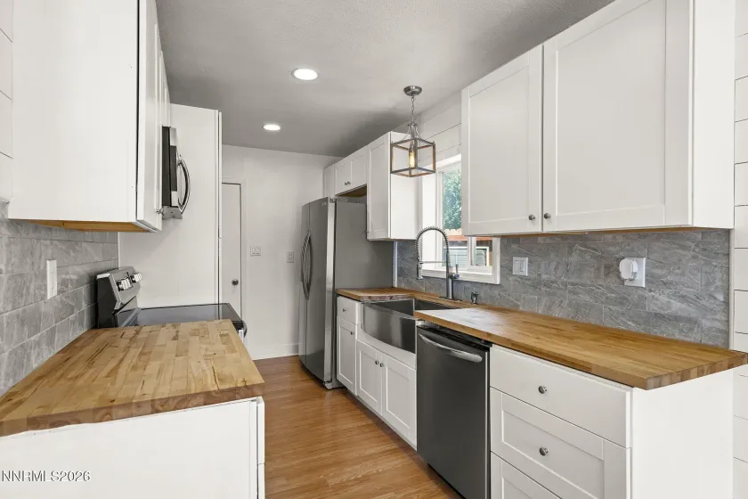 1379 Westfield, Reno, Nevada 89509, 3 Bedrooms Bedrooms, ,1 BathroomBathrooms,Residential,Residential,Westfield,0,260011093