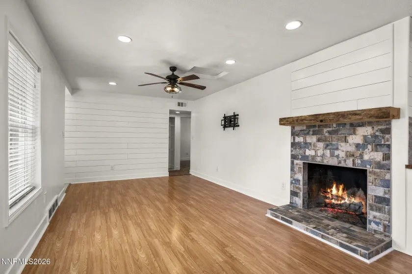 1379 Westfield, Reno, Nevada 89509, 3 Bedrooms Bedrooms, ,1 BathroomBathrooms,Residential,Residential,Westfield,0,260011093
