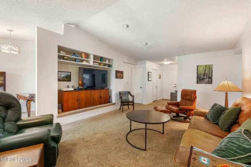1820 Del Rosa, Sparks, Nevada 89434, 3 Bedrooms Bedrooms, ,2 BathroomsBathrooms,Residential,Residential,Del Rosa,0,260011095