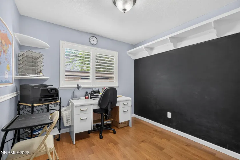Guest bedroom 1