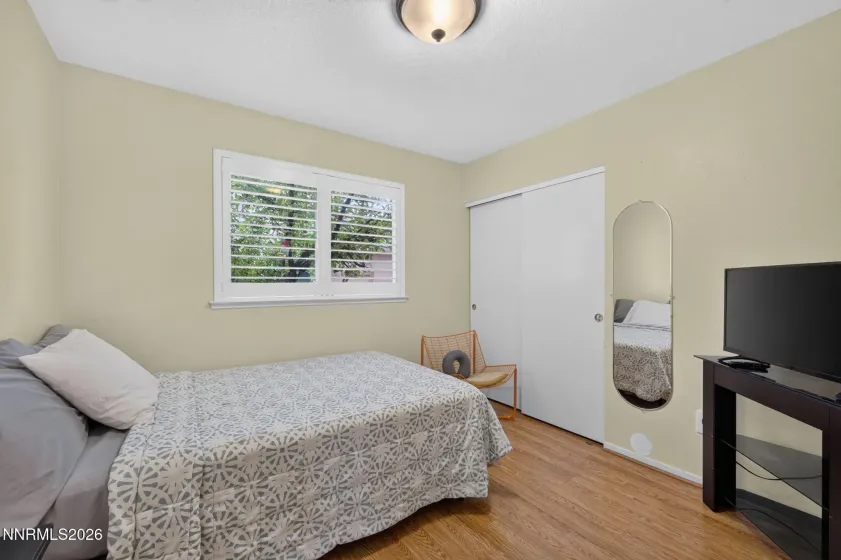Guest bedroom 2