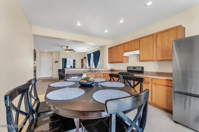 1475 Mountain Rose, Fernley, Nevada 89408, 4 Bedrooms Bedrooms, ,2 BathroomsBathrooms,Residential,Residential,Mountain Rose,0,260011096