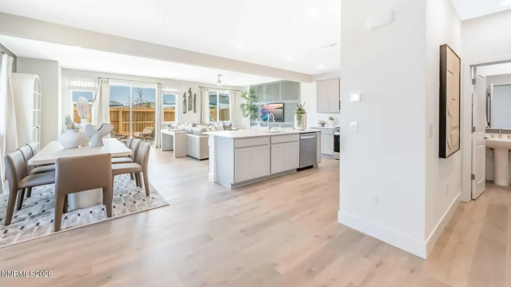 1238 Rocket, Carson City, Nevada 89705, 3 Bedrooms Bedrooms, ,3 BathroomsBathrooms,Residential,Residential,Rocket,0,260011100