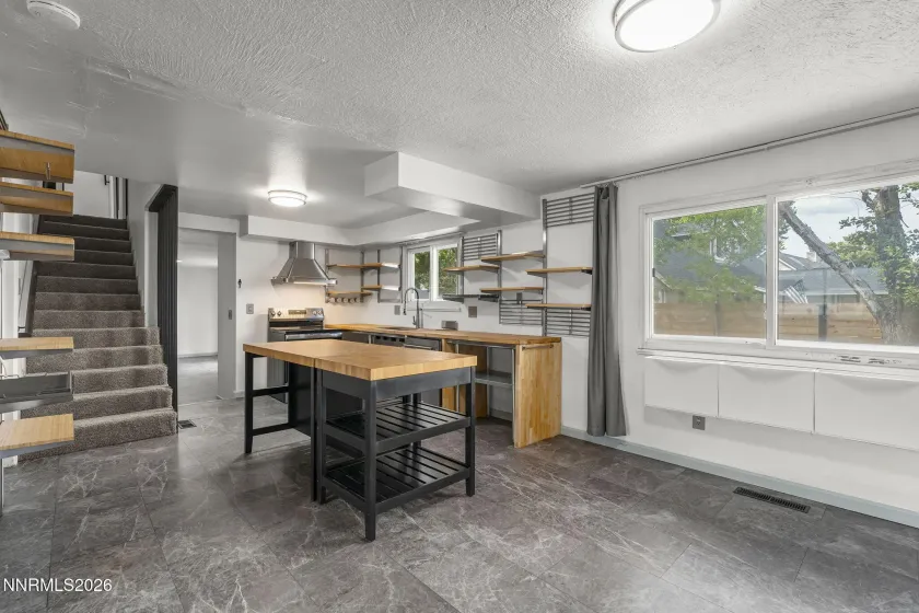 1125 Huffaker, Reno, Nevada 89511, 3 Bedrooms Bedrooms, ,3 BathroomsBathrooms,Residential,Residential,Huffaker,0,260011101