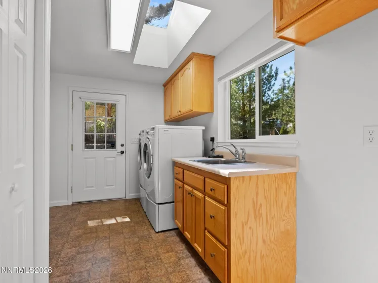 1320 Jefferson, Carson City, Nevada 89706, 3 Bedrooms Bedrooms, ,2 BathroomsBathrooms,Residential,Residential,Jefferson,0,260011103
