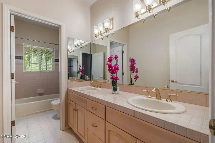 4265 Grubstake, Reno, Nevada 89519, 4 Bedrooms Bedrooms, ,4 BathroomsBathrooms,Residential,Residential,Grubstake,0,260011104