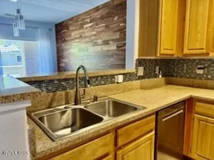 900 Meadows, Reno, Nevada 89521, 2 Bedrooms Bedrooms, ,2 BathroomsBathrooms,Residential,Residential,Meadows,0,260011108