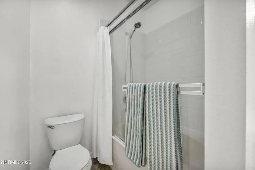 900 Meadows, Reno, Nevada 89521, 2 Bedrooms Bedrooms, ,2 BathroomsBathrooms,Residential,Residential,Meadows,0,260011108