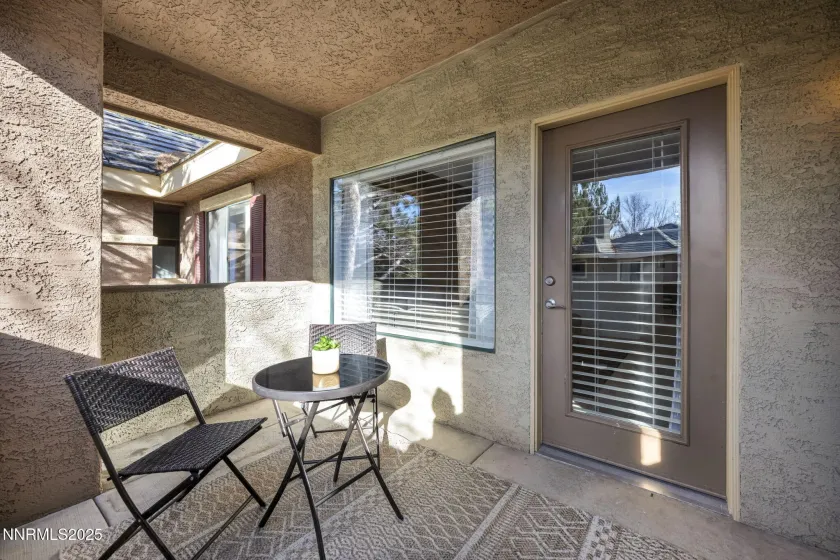 900 Meadows, Reno, Nevada 89521, 2 Bedrooms Bedrooms, ,2 BathroomsBathrooms,Residential,Residential,Meadows,0,260011108