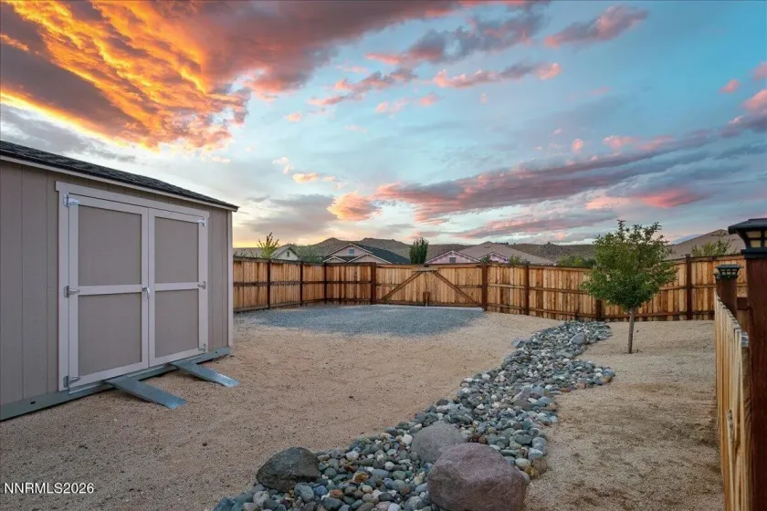 7435 Souverain, Reno, Nevada 89506, 4 Bedrooms Bedrooms, ,2 BathroomsBathrooms,Residential,Residential,Souverain,0,260011109