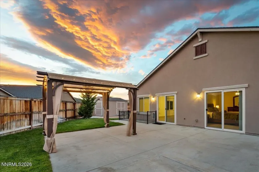 7435 Souverain, Reno, Nevada 89506, 4 Bedrooms Bedrooms, ,2 BathroomsBathrooms,Residential,Residential,Souverain,0,260011109