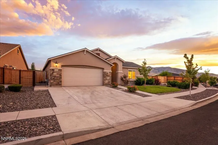 7435 Souverain, Reno, Nevada 89506, 4 Bedrooms Bedrooms, ,2 BathroomsBathrooms,Residential,Residential,Souverain,0,260011109