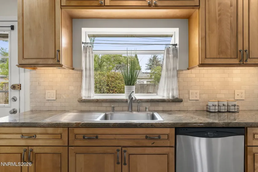 1565 Mc Kinley, Reno, Nevada 89509, 2 Bedrooms Bedrooms, ,1 BathroomBathrooms,Residential,Residential,Mc Kinley,0,260011110