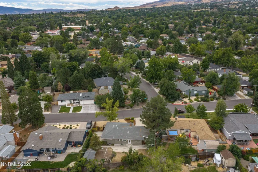 1565 Mc Kinley, Reno, Nevada 89509, 2 Bedrooms Bedrooms, ,1 BathroomBathrooms,Residential,Residential,Mc Kinley,0,260011110