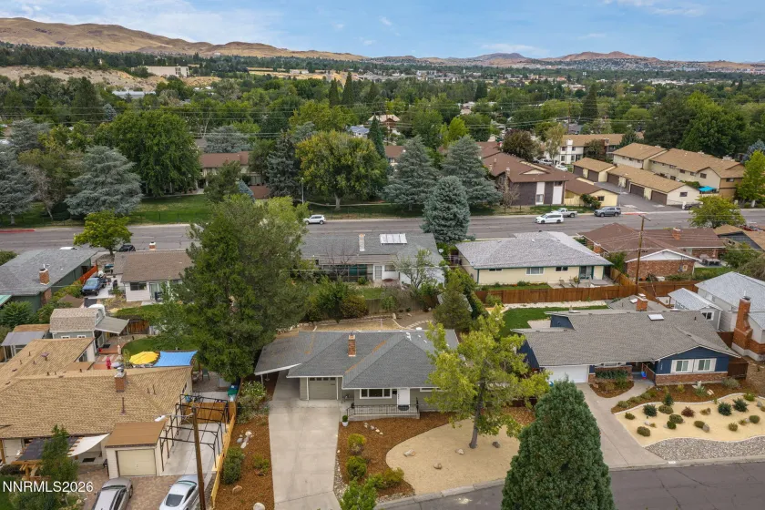 1565 Mc Kinley, Reno, Nevada 89509, 2 Bedrooms Bedrooms, ,1 BathroomBathrooms,Residential,Residential,Mc Kinley,0,260011110