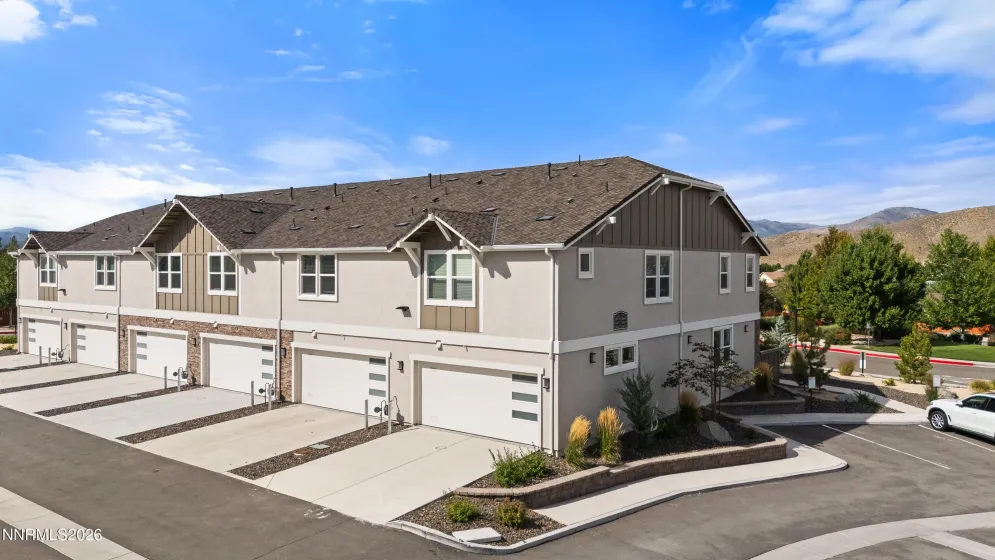 18671 Village Center, Reno, Nevada 89508, 2 Bedrooms Bedrooms, ,3 BathroomsBathrooms,Residential,Residential,Village Center,0,260011111