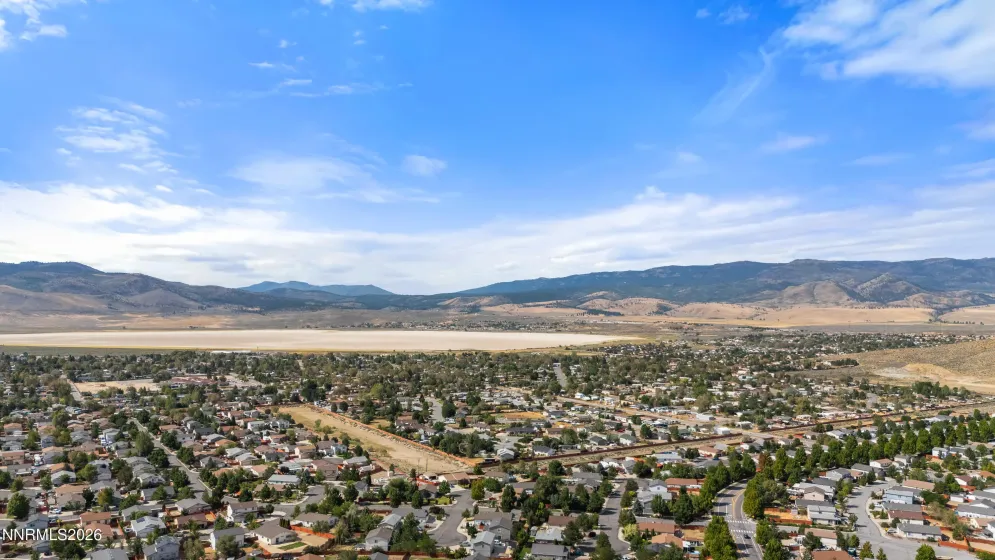 18671 Village Center, Reno, Nevada 89508, 2 Bedrooms Bedrooms, ,3 BathroomsBathrooms,Residential,Residential,Village Center,0,260011111