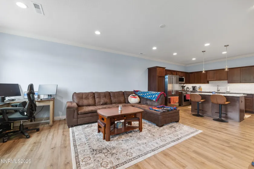 18671 Village Center, Reno, Nevada 89508, 2 Bedrooms Bedrooms, ,3 BathroomsBathrooms,Residential,Residential,Village Center,0,260011111