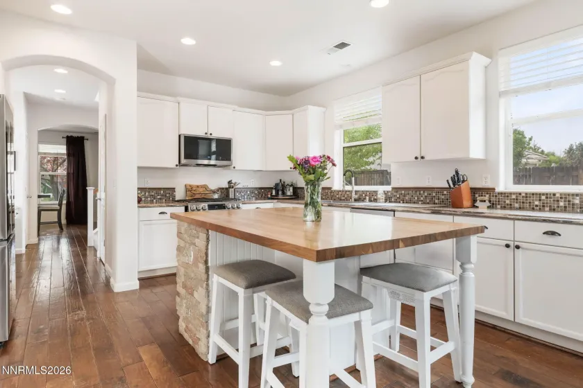 1715 Back Country, Reno, Nevada 89521, 3 Bedrooms Bedrooms, ,3 BathroomsBathrooms,Residential,Residential,Back Country,0,260011113