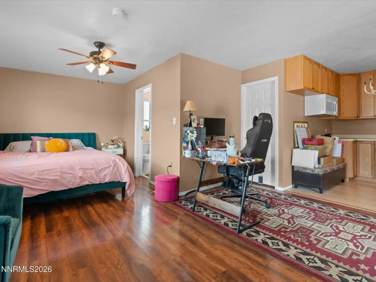 3642 Cindys, Carson City, Nevada 89705, 3 Bedrooms Bedrooms, ,3 BathroomsBathrooms,Residential,Residential,Cindys,0,260011114