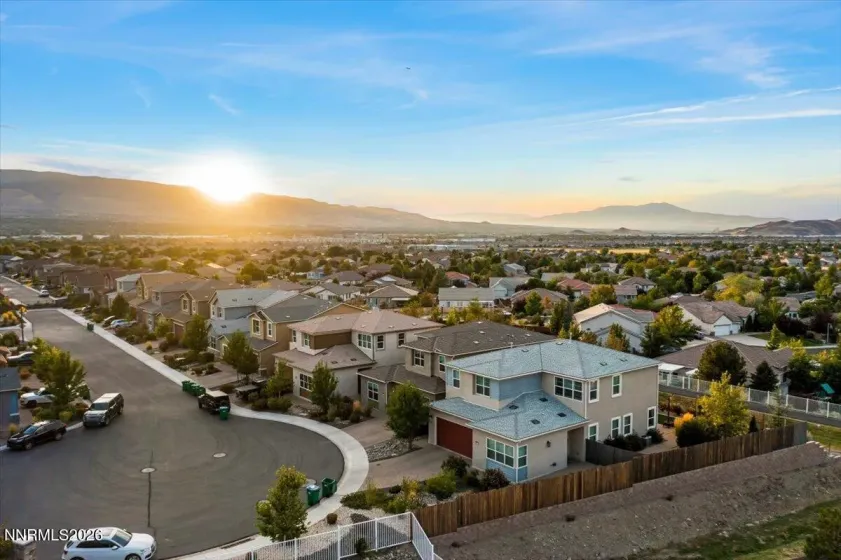 2833 Thistle Pine, Reno, Nevada 89521, 4 Bedrooms Bedrooms, ,3 BathroomsBathrooms,Residential,Residential,Thistle Pine,0,260011115