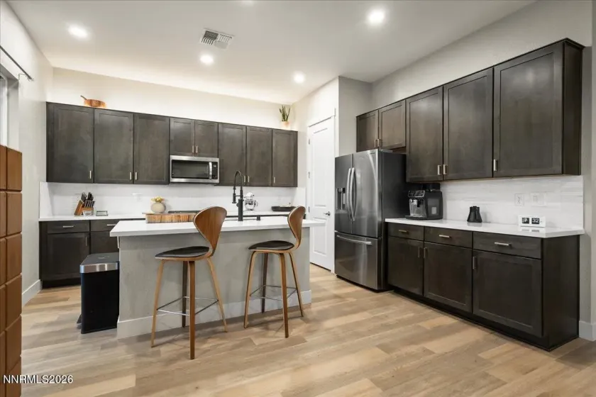 2833 Thistle Pine, Reno, Nevada 89521, 4 Bedrooms Bedrooms, ,3 BathroomsBathrooms,Residential,Residential,Thistle Pine,0,260011115