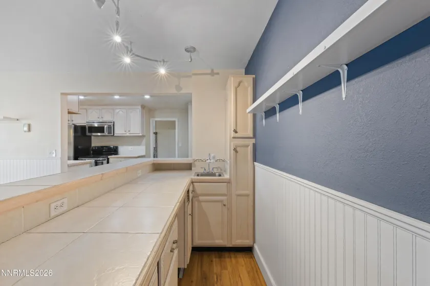 901 Lyman, Reno, Nevada 89509, 4 Bedrooms Bedrooms, ,3 BathroomsBathrooms,Residential,Residential,Lyman,0,260011123