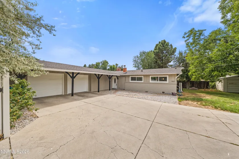 901 Lyman, Reno, Nevada 89509, 4 Bedrooms Bedrooms, ,3 BathroomsBathrooms,Residential,Residential,Lyman,0,260011123