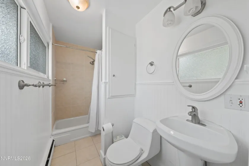 901 Lyman, Reno, Nevada 89509, 4 Bedrooms Bedrooms, ,3 BathroomsBathrooms,Residential,Residential,Lyman,0,260011123