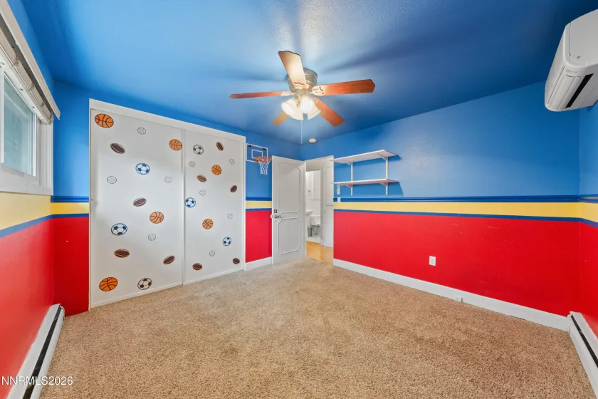 901 Lyman, Reno, Nevada 89509, 4 Bedrooms Bedrooms, ,3 BathroomsBathrooms,Residential,Residential,Lyman,0,260011123