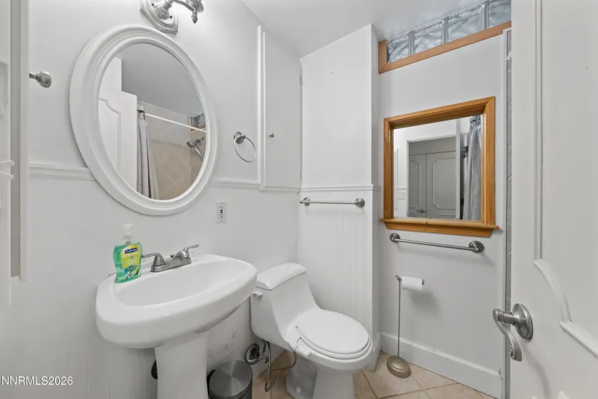 901 Lyman, Reno, Nevada 89509, 4 Bedrooms Bedrooms, ,3 BathroomsBathrooms,Residential,Residential,Lyman,0,260011123