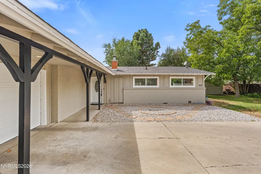 901 Lyman, Reno, Nevada 89509, 4 Bedrooms Bedrooms, ,3 BathroomsBathrooms,Residential,Residential,Lyman,0,260011123